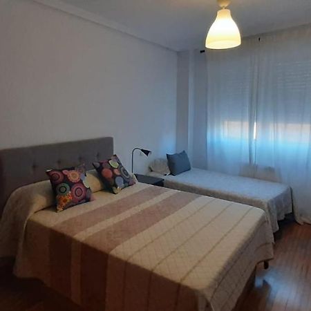 Habitacion, Muy Amplia Y Luminosa, Muy Cerca Del Centro A 15 Min En El Metro A Sol Y Gran Via Мадрид Экстерьер фото